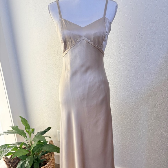 Silk Satin Classic Spaghetti Strap Slip Gown S - Picture 2 of 10
